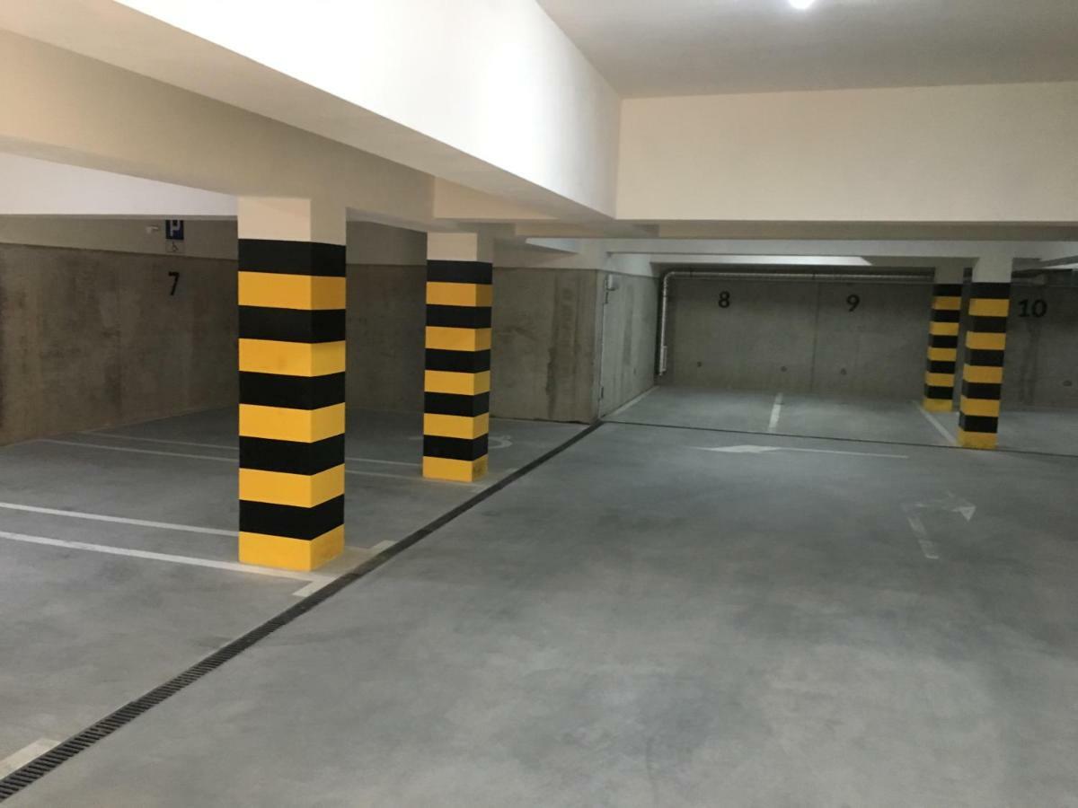 זקופאנה Apartament Halnica Pod Skocznia Klimatyzacja - Jacuzzi & Sauna מראה חיצוני תמונה